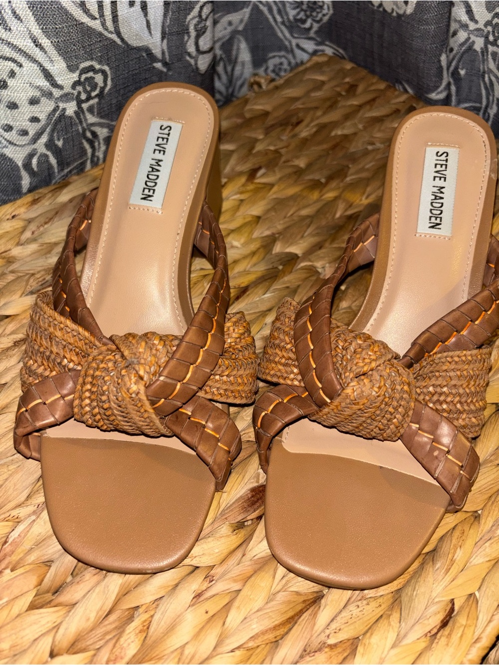 Steve Madden Women's Tan Braided Knot Slide Sandals